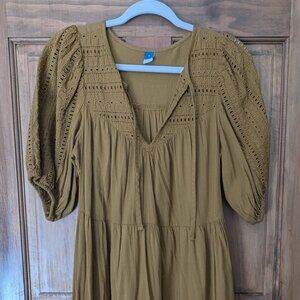 Pre-Loved Old Navy Khaki Brown Peasant Dress with Eyelet Detail. Size Small